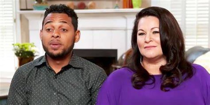 Is Molly from 90 Day Fiancé in a relationship?